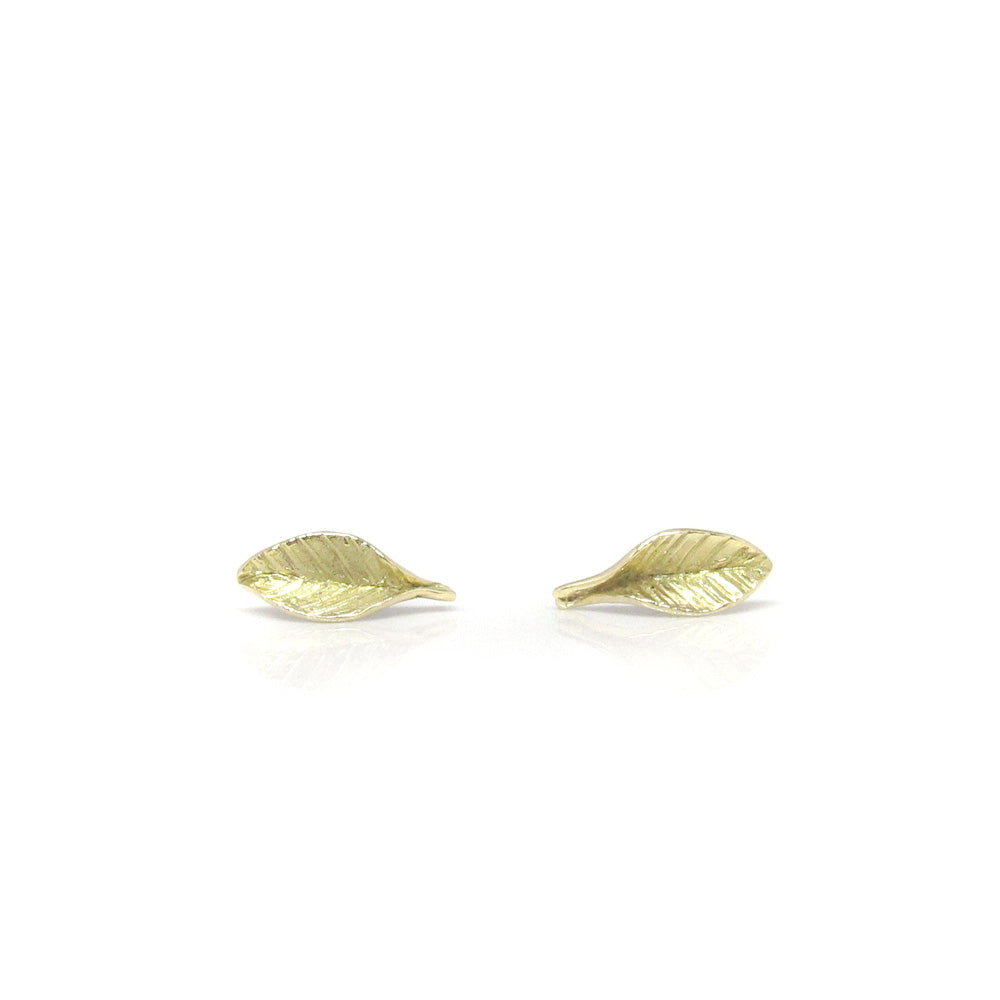 Fine golden leaves