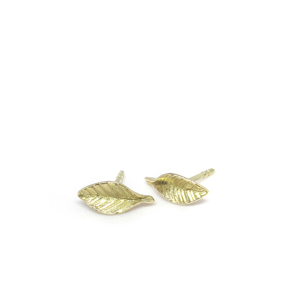 Fine golden leaves