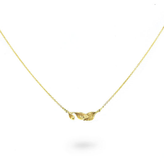 Gouden collier met drie blaadjes