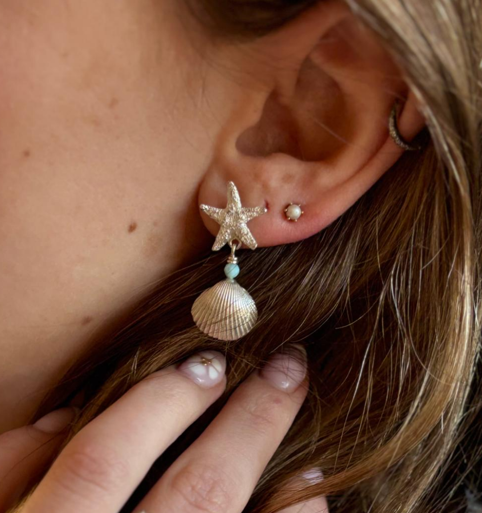 Silberne Seestern-Ohrringe mit Muscheln