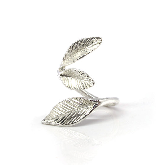 Leaves open ring