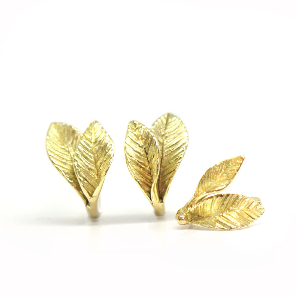 Earrings with gold leaves