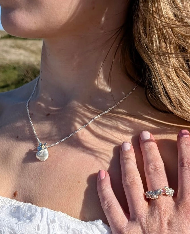 Zilveren met gouden Dunes’ Kiss ring met roze toermalijn