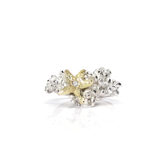 Silver ring with gold starfish and diamond Dunes’ Kiss