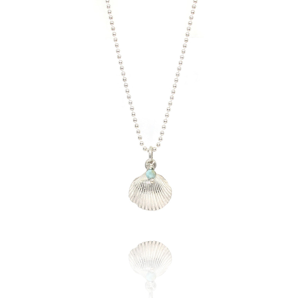 Necklace with shell and larimar
