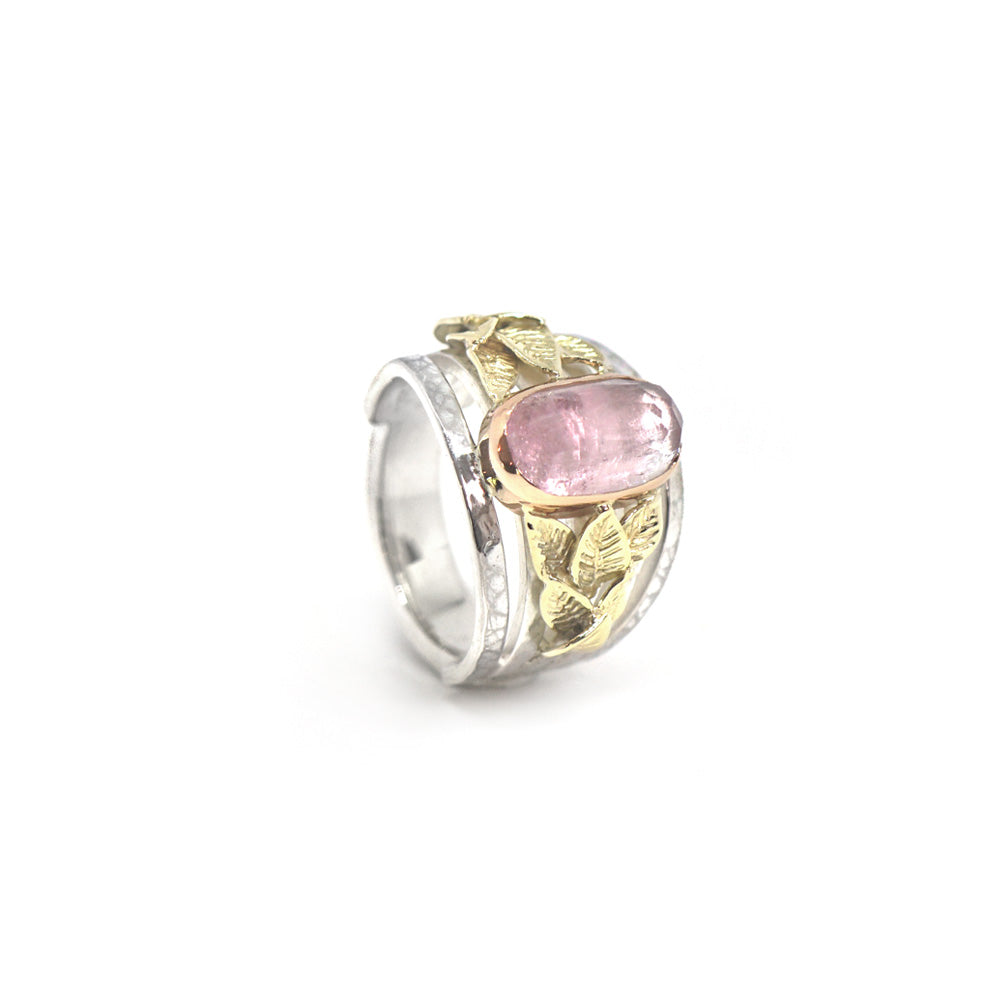 Bohemian ring gehamerd