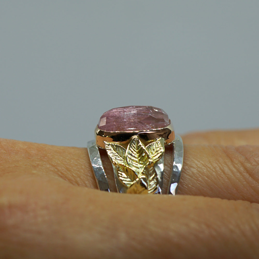 Bohemian ring gehamerd