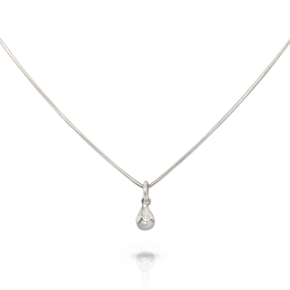 Flowerbuds kleine, exklusive Halskette