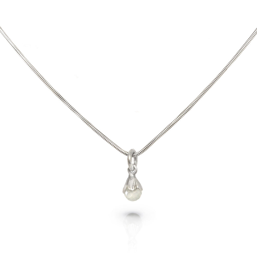 Flowerbuds kleine, exklusive Halskette