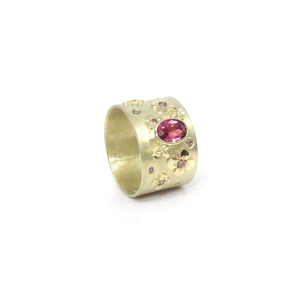 Gold ring with flowers tourmaline and diamond