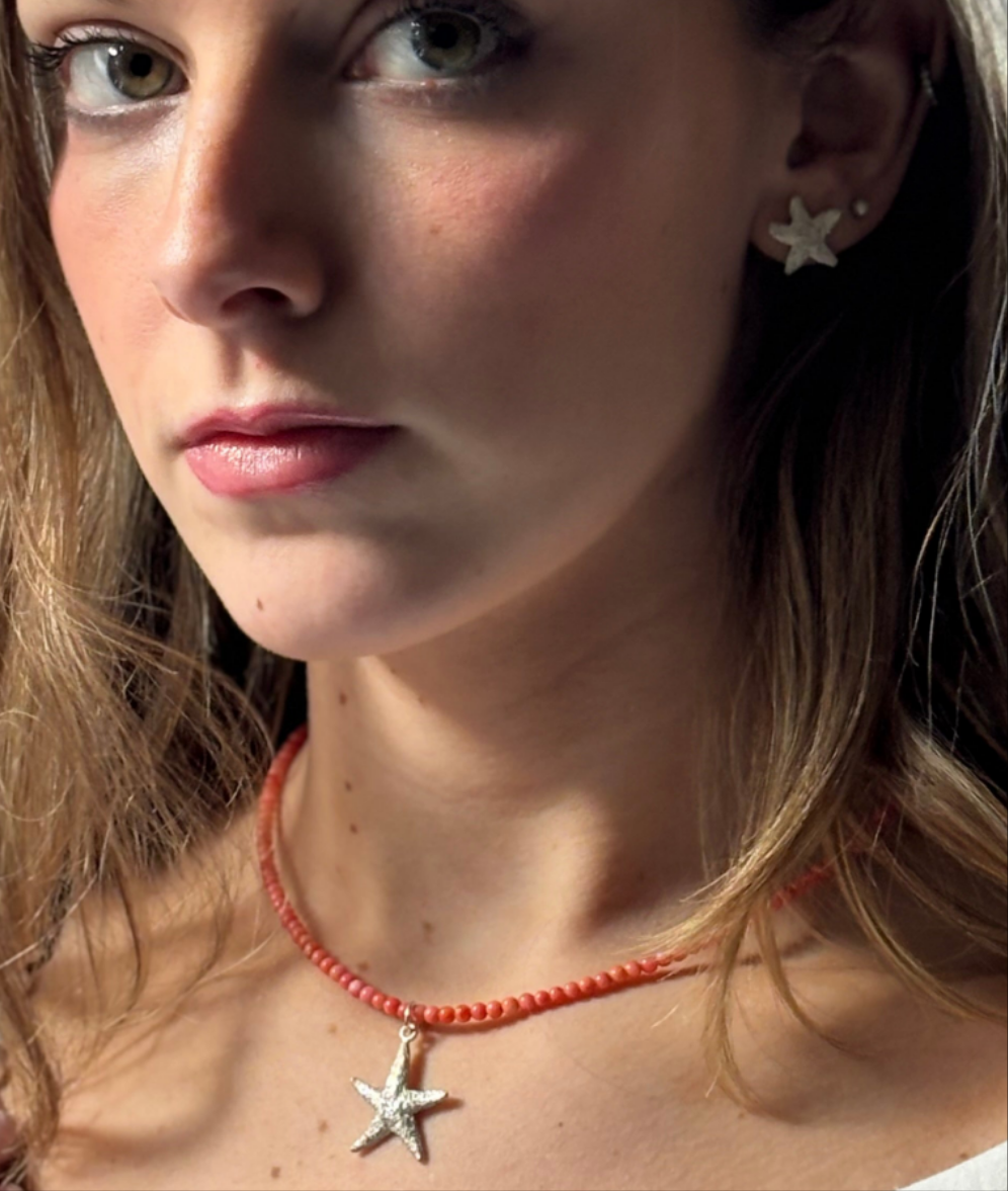 Silver starfish stud earrings