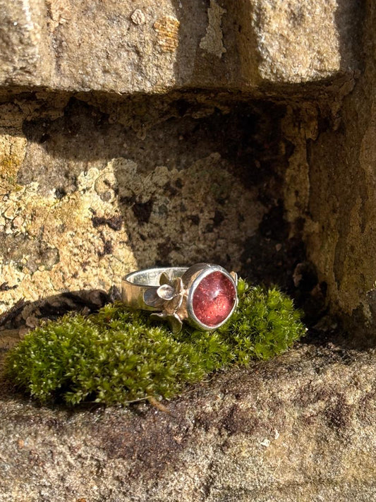 Sold: Silver ring with deep pink tourmaline