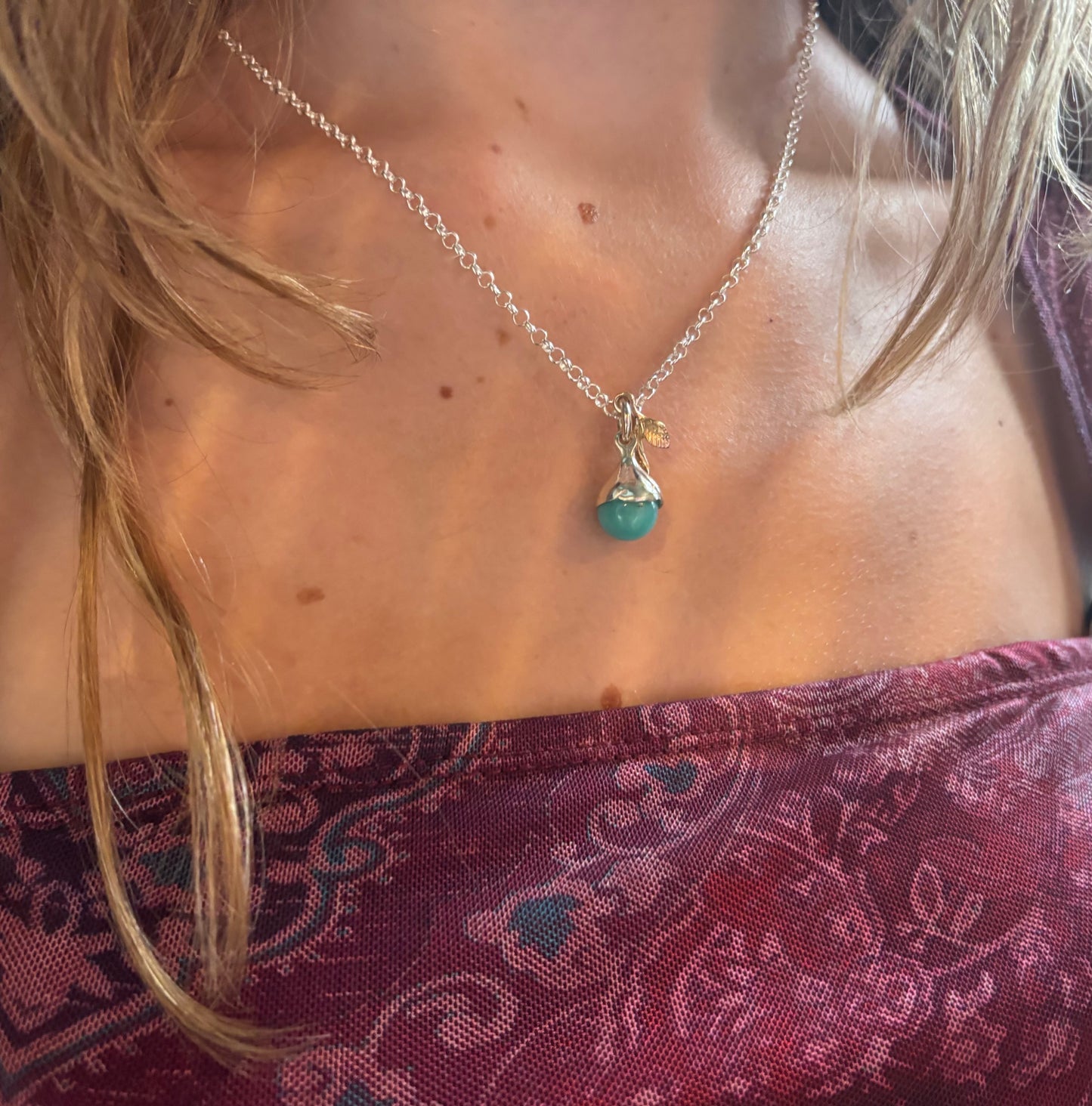 Combinatie flower buds inclusief collier