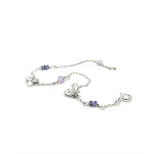 Silberarmband mit Amethystblüte und Iolith