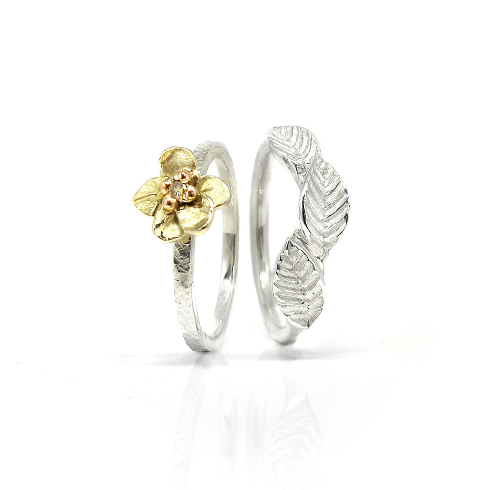 Schiebering Blume gold