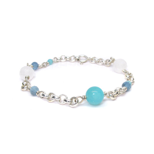 Silbernes Jasseron-Armband mit blauen Edelsteinen