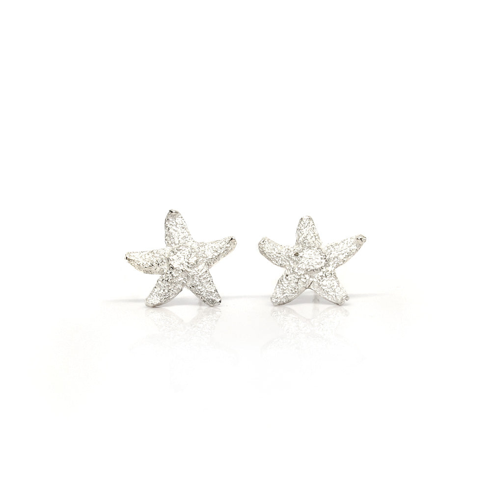 Silver starfish stud earrings