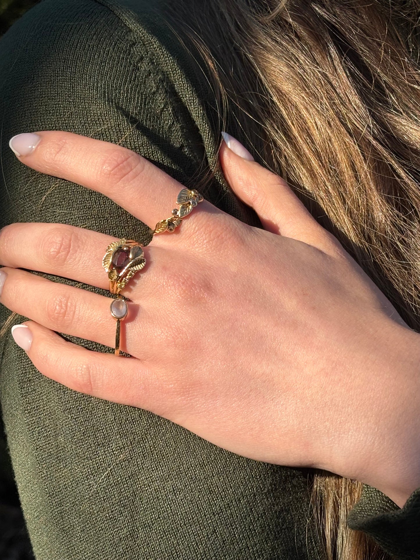 Gold ring with tourmaline and diamond