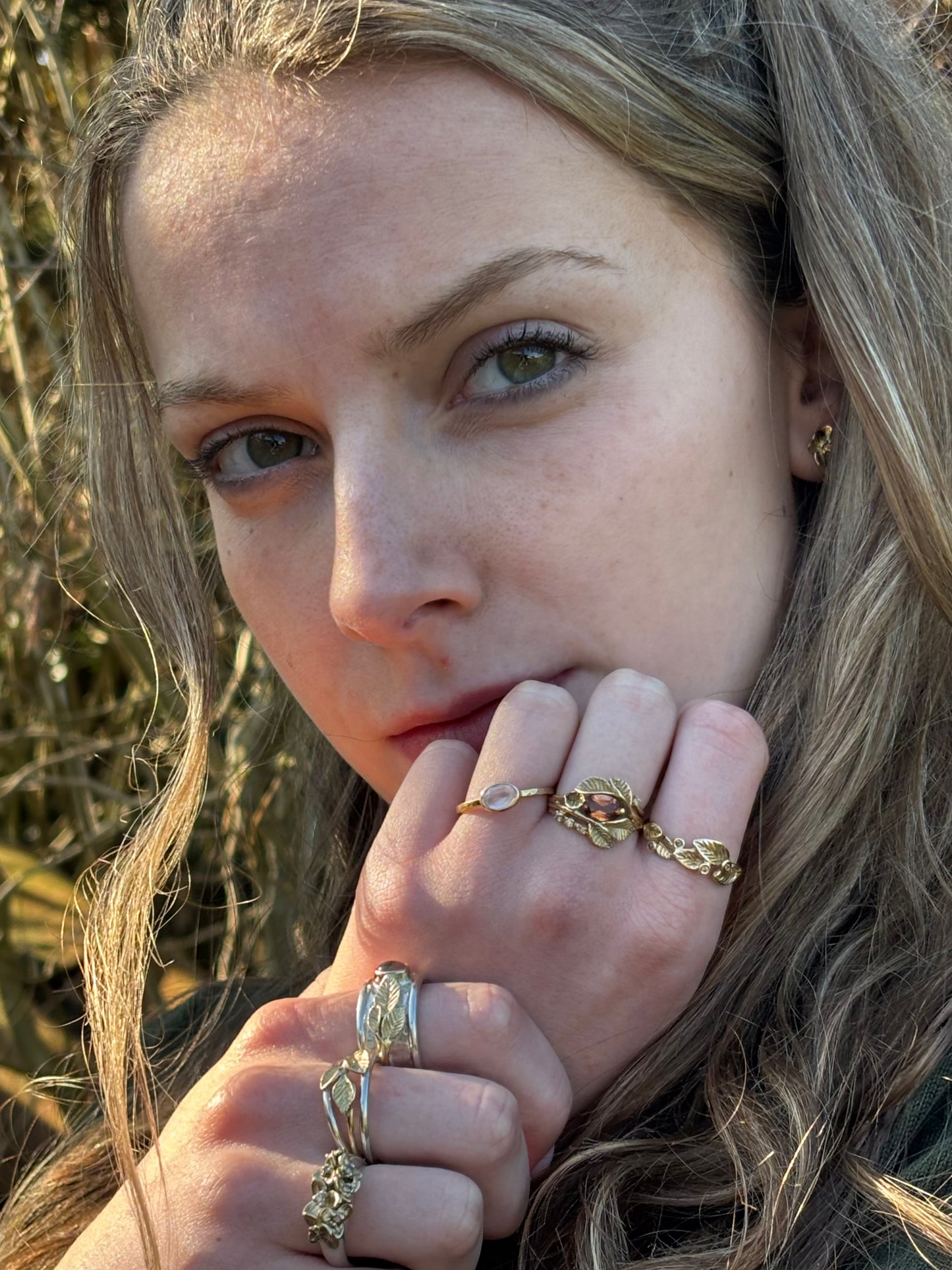 Gold ring with tourmaline and diamond